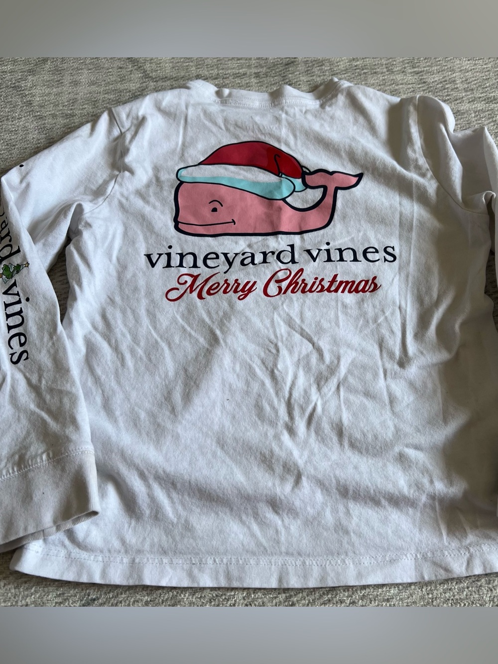 Vineyard Vines White Long Sleeve Tee with Pink Whale & Red Santa Hat Size 6